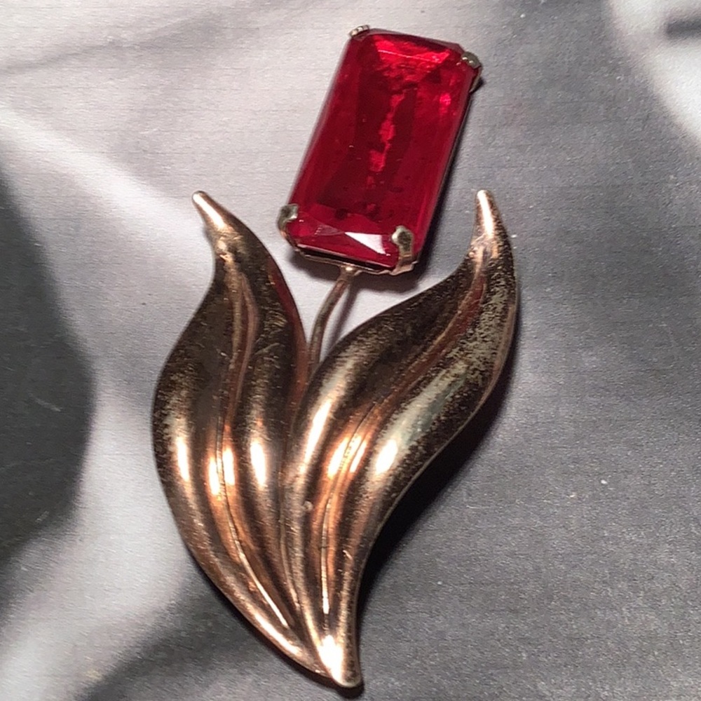 STERLING SILVER by JORDAN Red Jeweled Flower Brooch